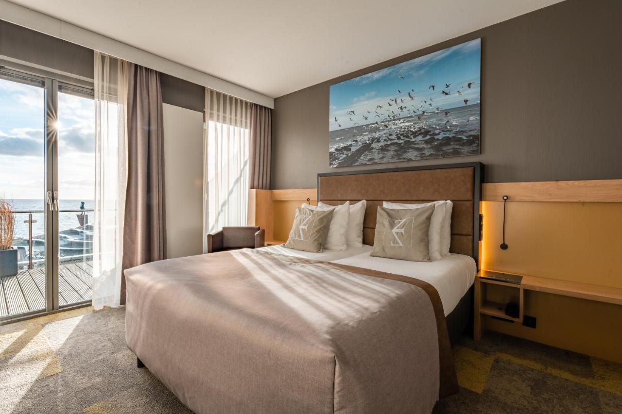 Hotel Zeezicht フリーラント エクステリア 写真